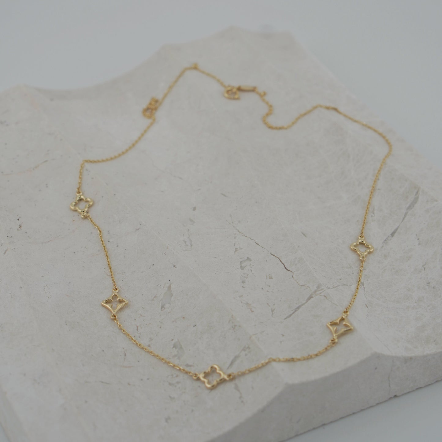 14K Open Clover Station Necklace