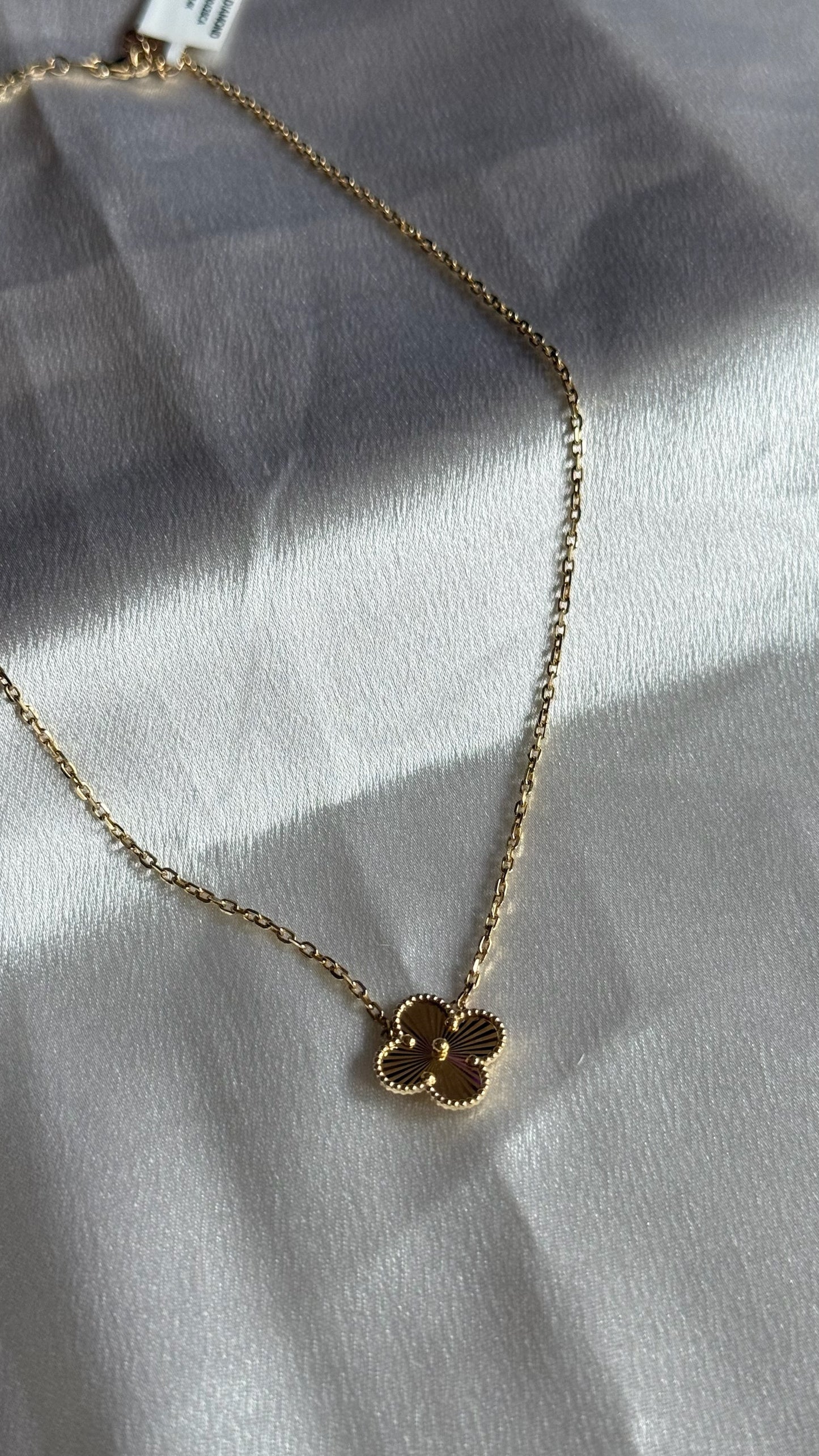 14K Clover Pendant Necklace