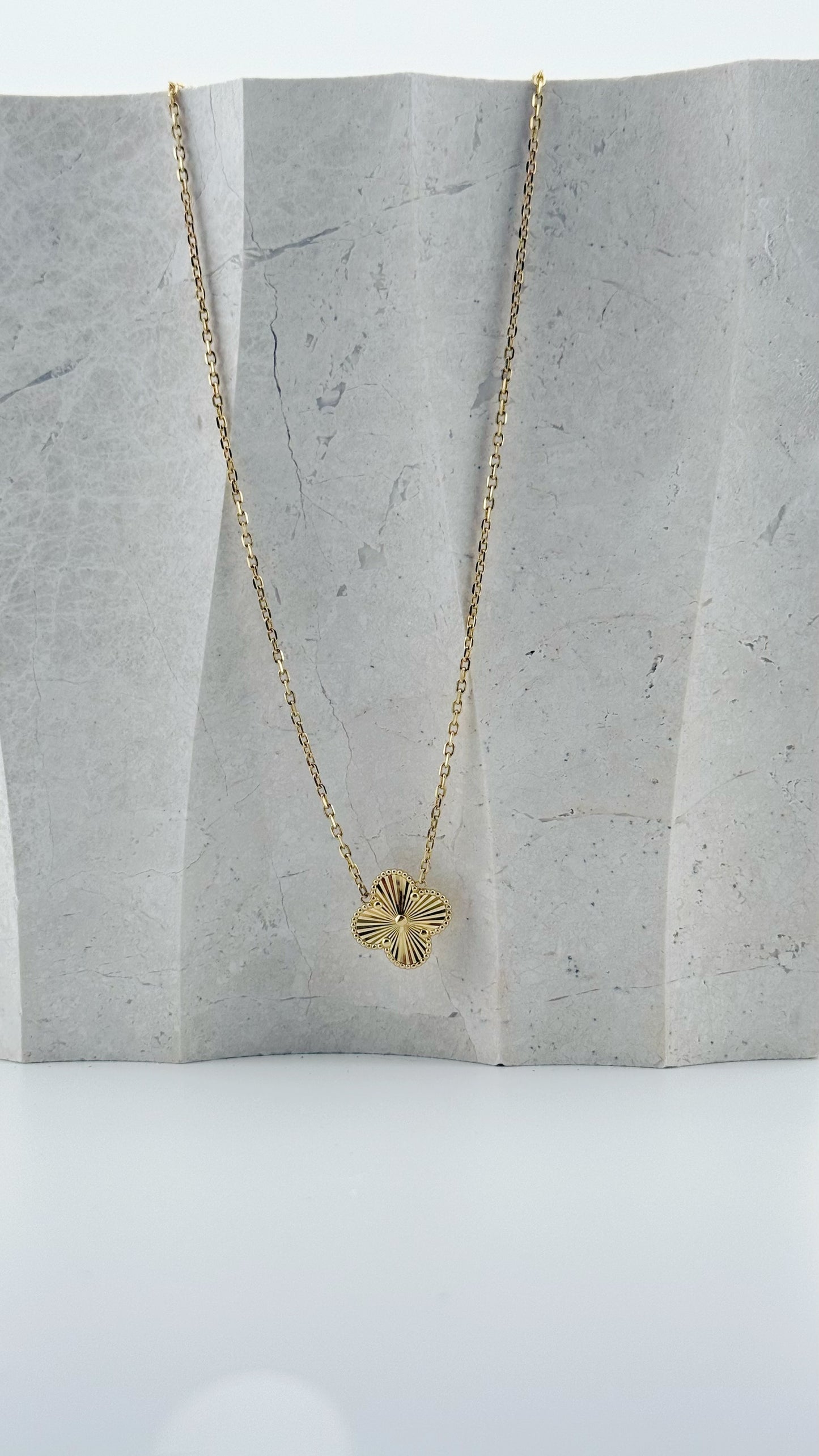 14K Clover Pendant Necklace
